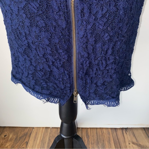 Diane Von Furstenberg  Size 8 Navy Blue Zarita Lace Dress with Zipper - Picture 12 of 16